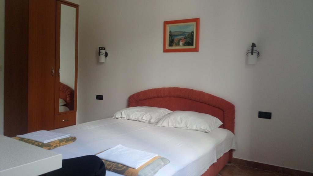 Apartmani Luka Herceg Novi Exterior foto